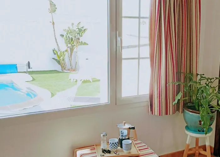 Casa Strelitzia Villa Nazaret