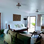 Casa Strelitzia