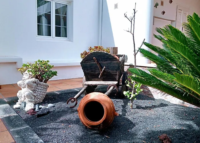 Casa Strelitzia Villa Nazaret